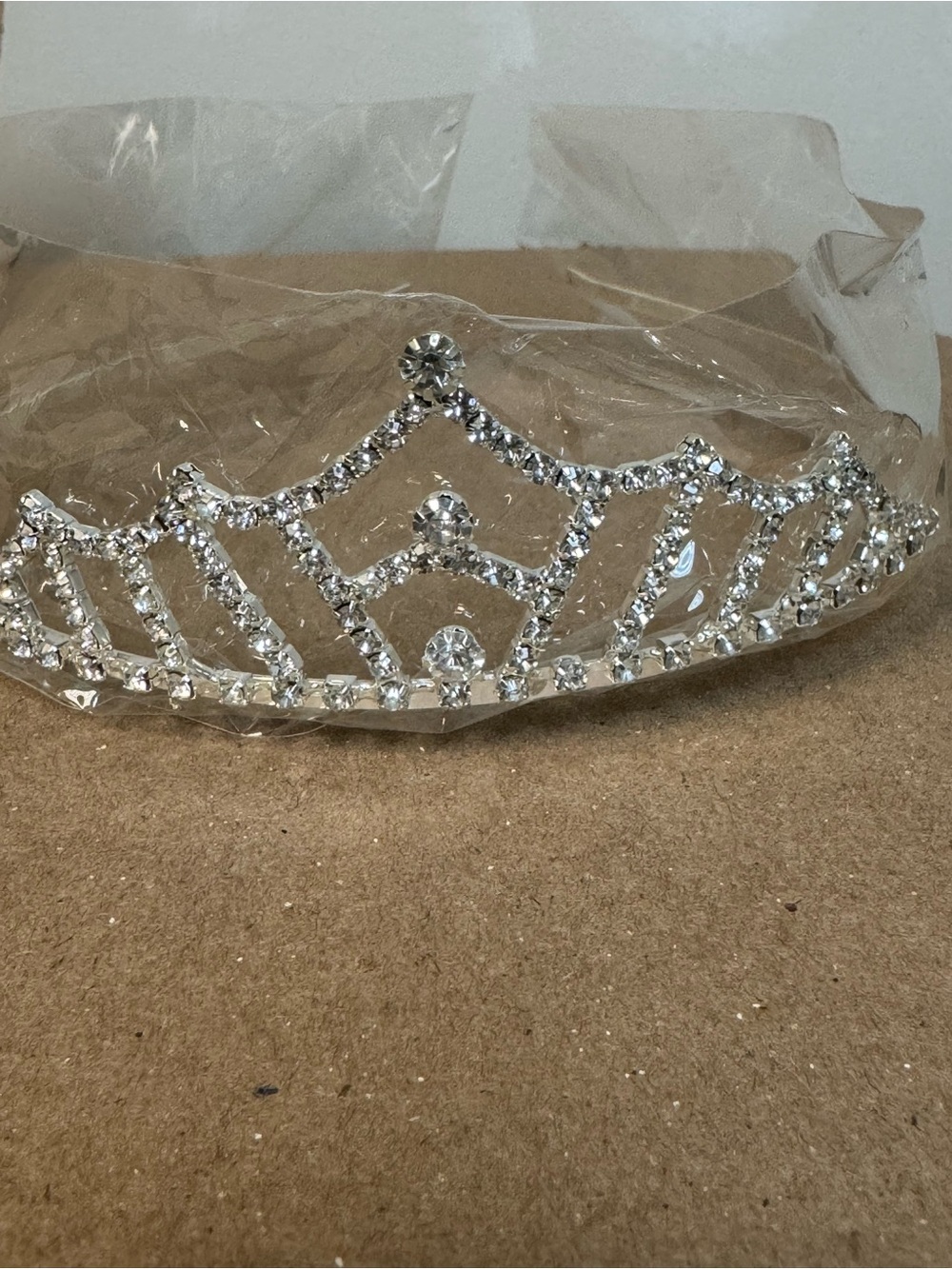 Silver Rhinestone Tiara Crown - Picture 2 of 8